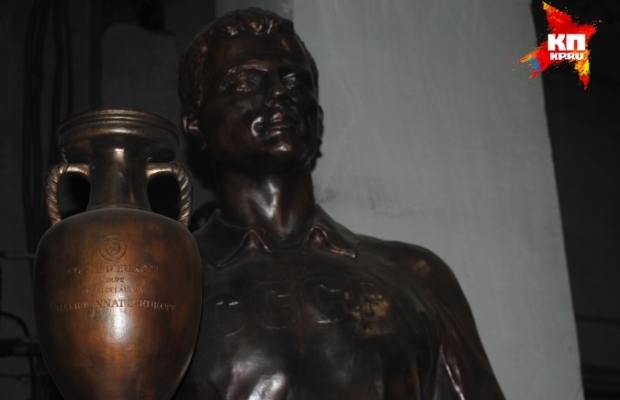Скульптура Виктора Понедельника будет установлена в Ростове-на-Дону в День города